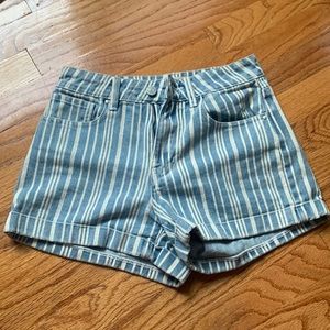 Pacsun mom short size 23 striped high waisted